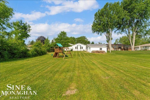 855 Montana Street, Marysville, MI 48040