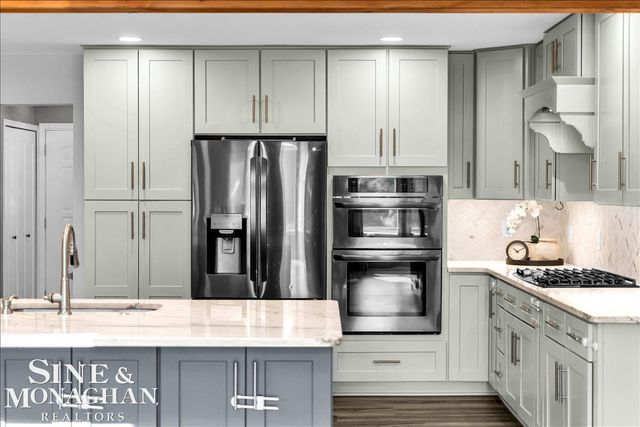 855 Montana Street, Marysville, MI 48040