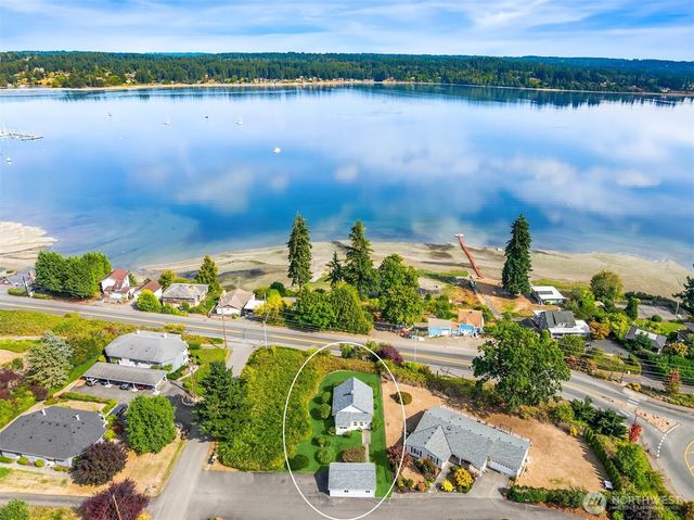 8147 Knute Lane NW, Silverdale, WA 98383