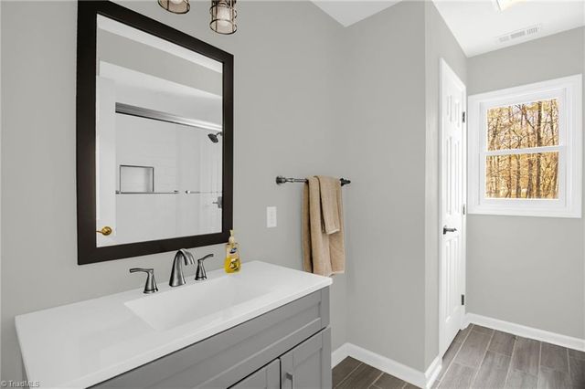 462 Ridgeway Lane, Lexington, NC 27295