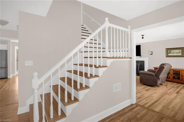 462 Ridgeway Lane, Lexington, NC 27295