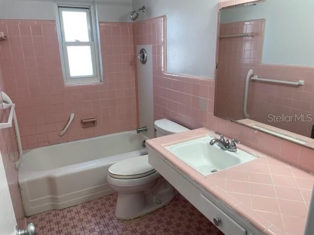 888 14TH AVENUE S, St Petersburg, FL 33701