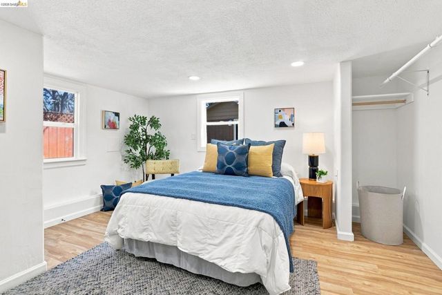 518 36Th St, Richmond, CA 94805