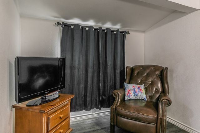 2514 Columbus Avenue, Fort Worth, TX 76164