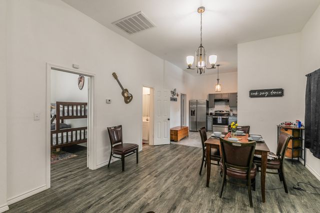 2514 Columbus Avenue, Fort Worth, TX 76164