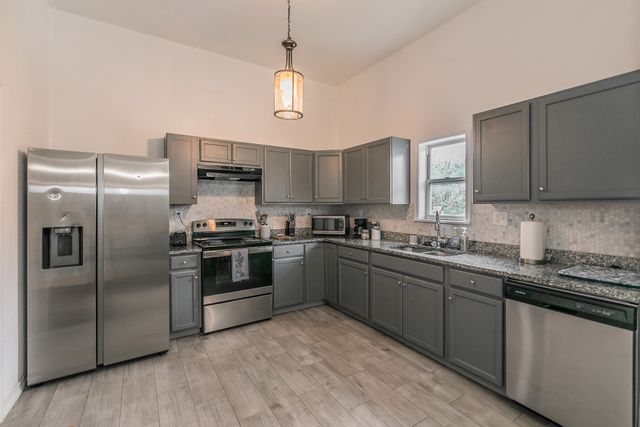 2514 Columbus Avenue, Fort Worth, TX 76164