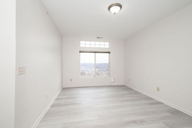 277 Skyview Court, Ludlow, KY 41016