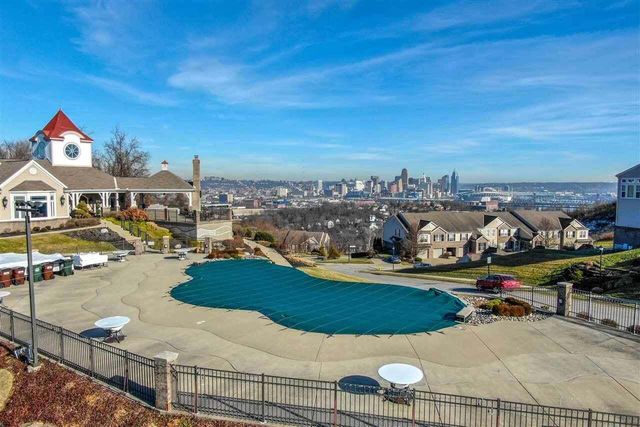 277 Skyview Court, Ludlow, KY 41016