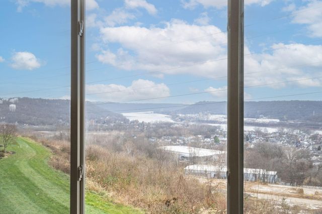 277 Skyview Court, Ludlow, KY 41016