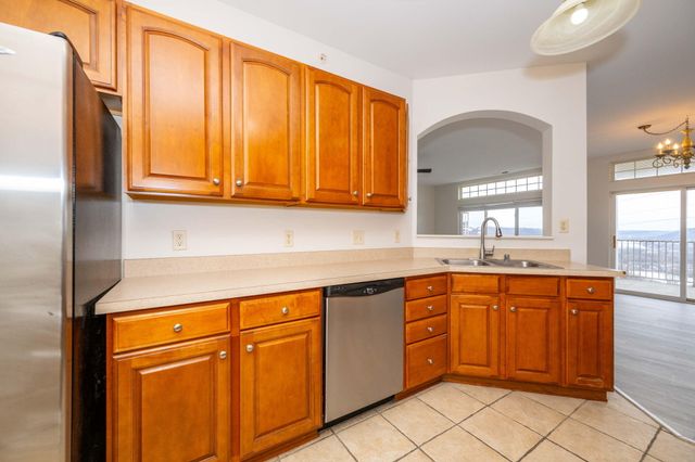 277 Skyview Court, Ludlow, KY 41016