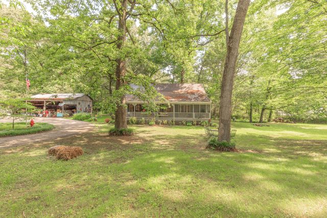 9527 E Brainerd Road, Chattanooga, TN 37421