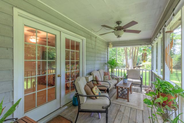 9527 E Brainerd Road, Chattanooga, TN 37421