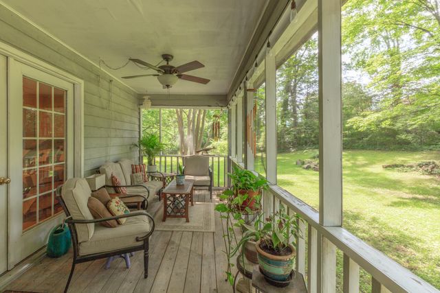 9527 E Brainerd Road, Chattanooga, TN 37421
