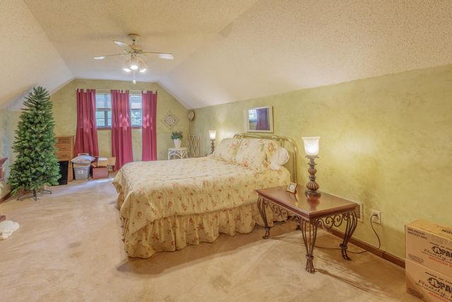 9527 E Brainerd Road, Chattanooga, TN 37421