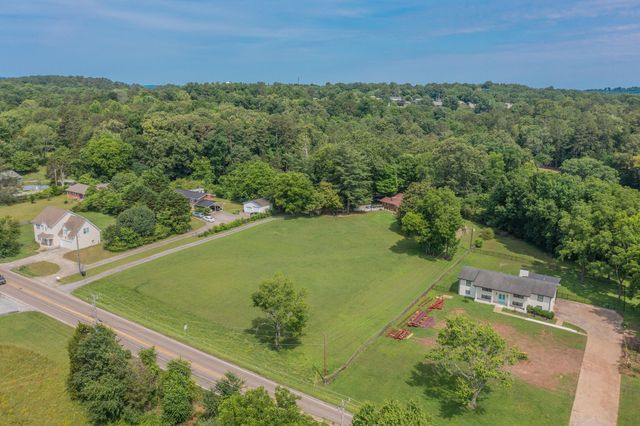 9527 E Brainerd Road, Chattanooga, TN 37421