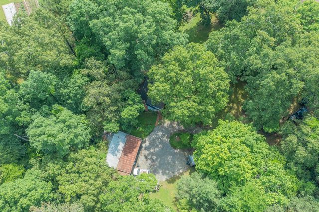 9527 E Brainerd Road, Chattanooga, TN 37421