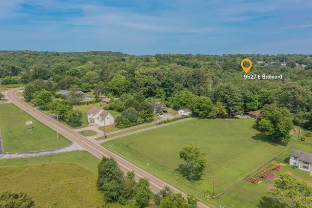 9527 E Brainerd Road, Chattanooga, TN 37421