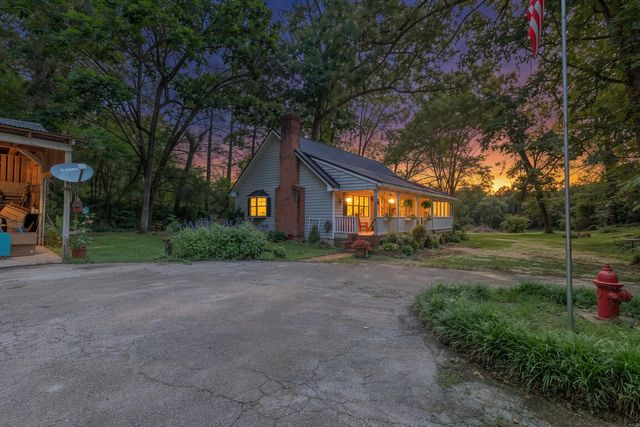 9527 E Brainerd Road, Chattanooga, TN 37421