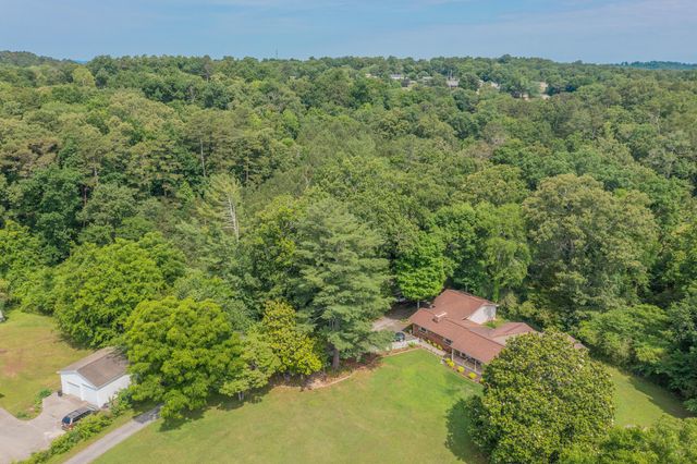 9527 E Brainerd Road, Chattanooga, TN 37421