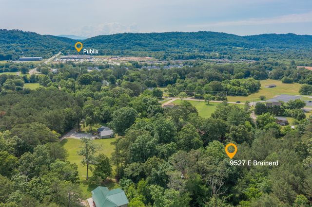 9527 E Brainerd Road, Chattanooga, TN 37421