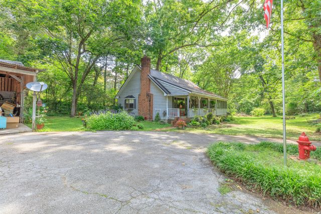 9527 E Brainerd Road, Chattanooga, TN 37421