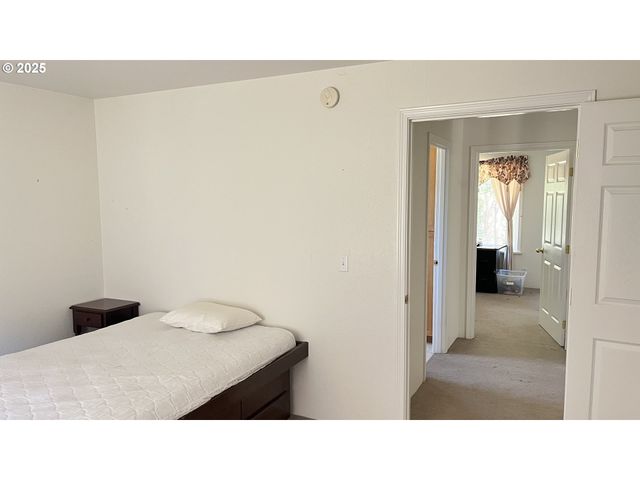 2157 FERGUSON Ln, Days Creek, OR 97429