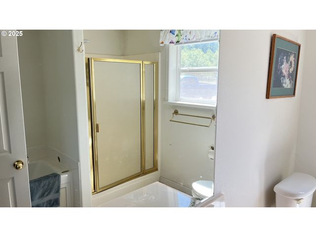 2157 FERGUSON Ln, Days Creek, OR 97429