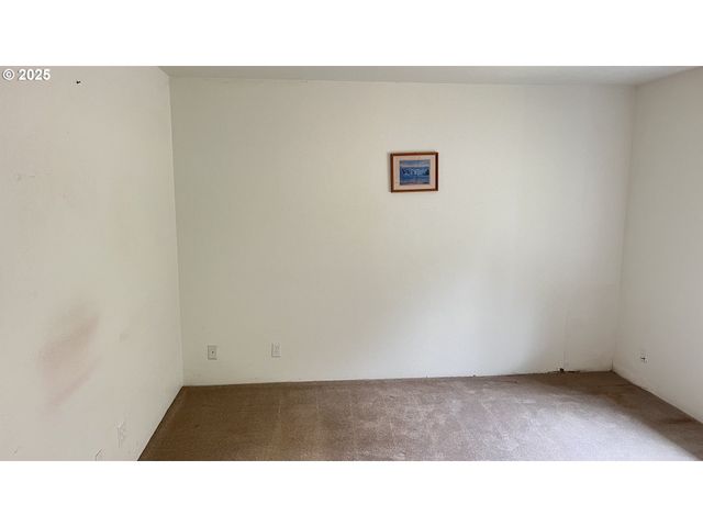 2157 FERGUSON Ln, Days Creek, OR 97429