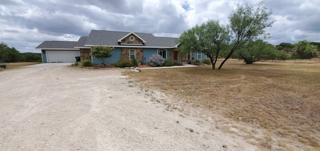 5373 Scenic Bluff Trail, Christoval, TX 76935