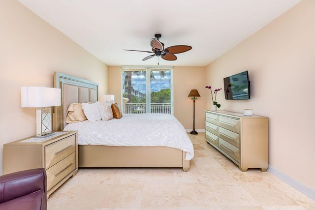 99 SE Mizner Boulevard 215, Boca Raton, FL 33432