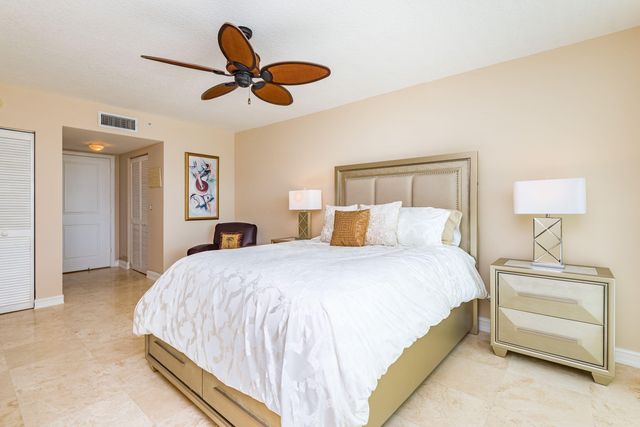 99 SE Mizner Boulevard 215, Boca Raton, FL 33432