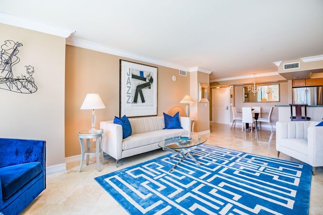 99 SE Mizner Boulevard 215, Boca Raton, FL 33432