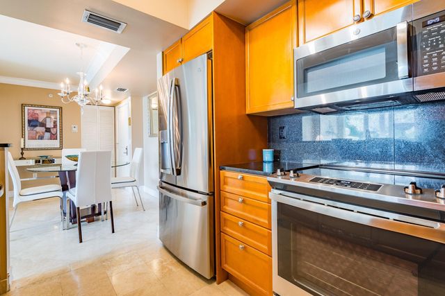 99 SE Mizner Boulevard 215, Boca Raton, FL 33432