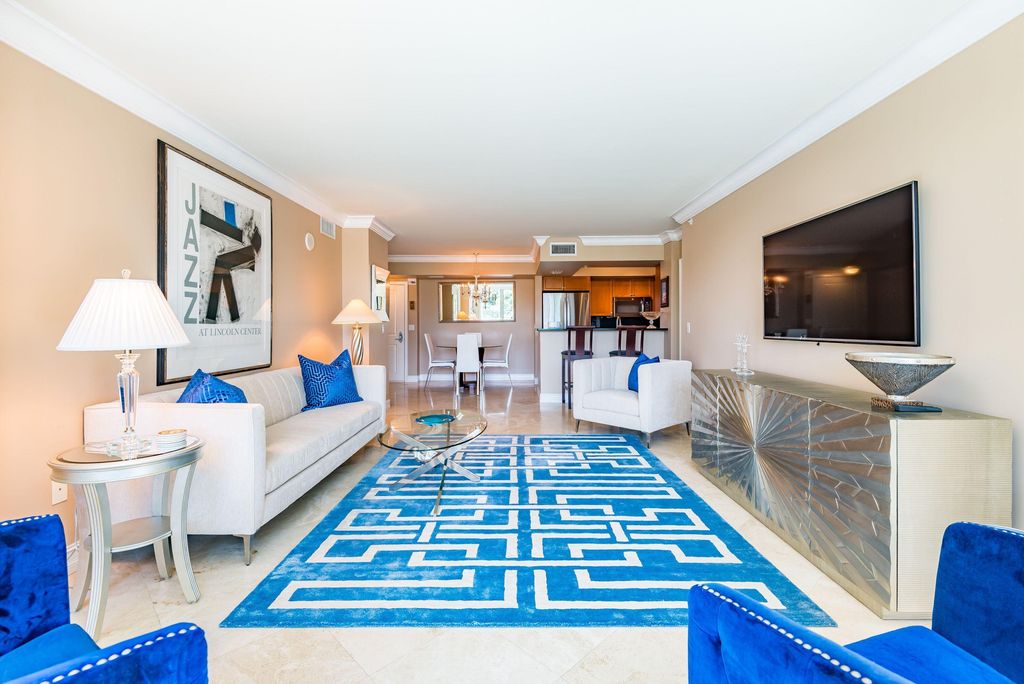 99 SE Mizner Boulevard 215, Boca Raton, FL 33432