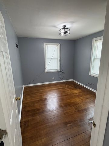 9601 S Harvard Avenue, Chicago, IL 60628