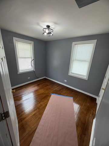 9601 S Harvard Avenue, Chicago, IL 60628