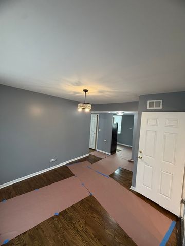 9601 S Harvard Avenue, Chicago, IL 60628