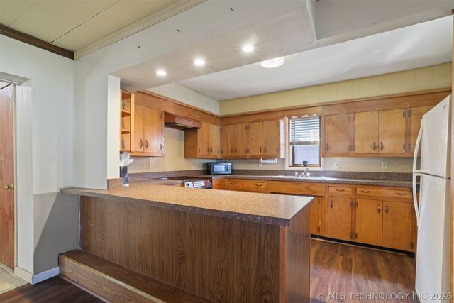 5350 Center Street, Madill, OK 73446