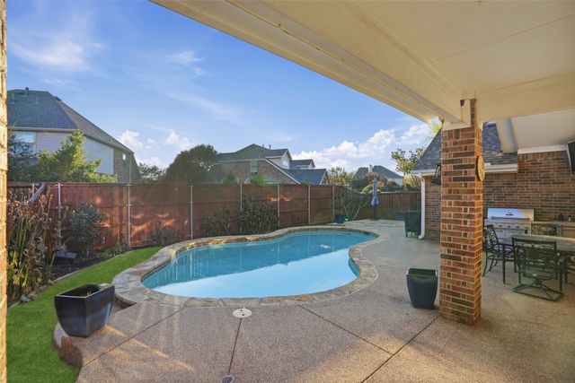 9625 Brazendine Drive, Fort Worth, TX 76244