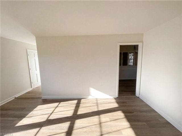 1414 Larchmont Drive, Greensboro, NC 27405