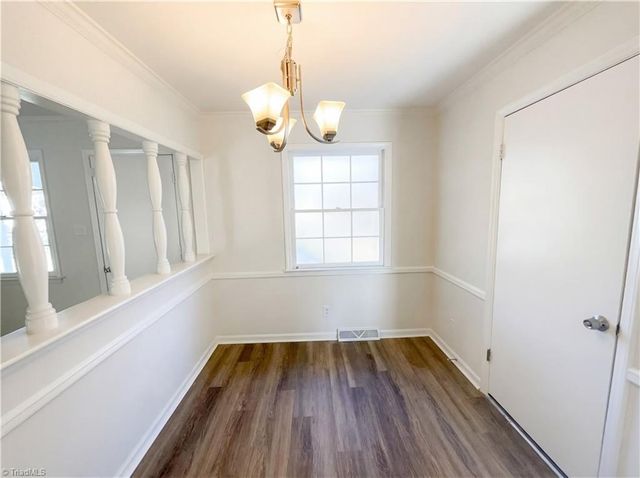 1414 Larchmont Drive, Greensboro, NC 27405