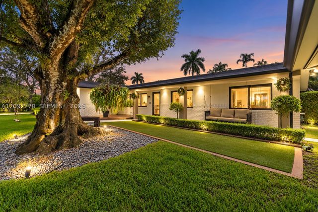 4100 SW 102nd Ave, Davie, FL 33328