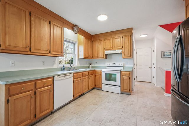 309 Russet Lane, Southington, CT 06489