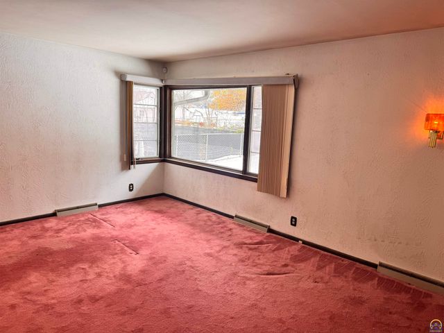 430 NE Wabash AVE, Topeka, KS 66616