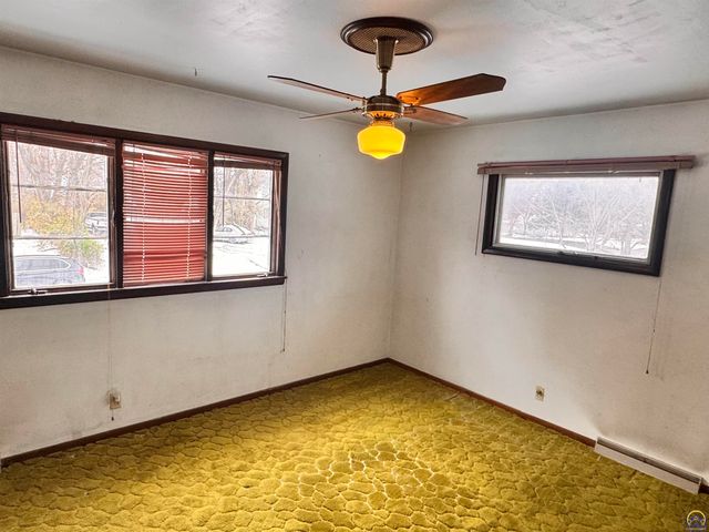 430 NE Wabash AVE, Topeka, KS 66616