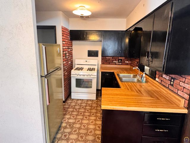 430 NE Wabash AVE, Topeka, KS 66616