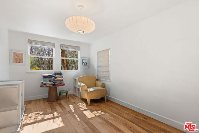 7560 Mcconnell Avenue, Los Angeles, CA 90045