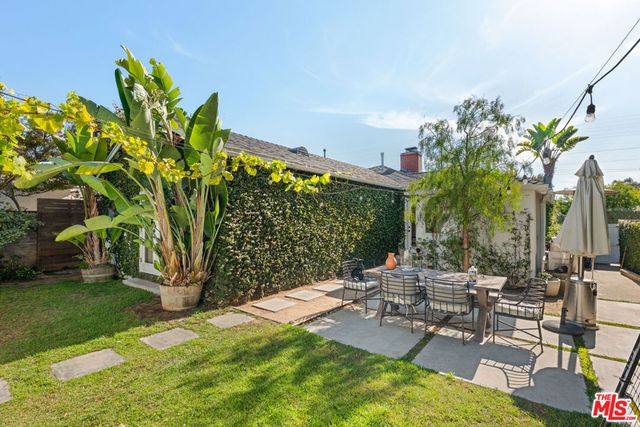 7560 Mcconnell Avenue, Los Angeles, CA 90045