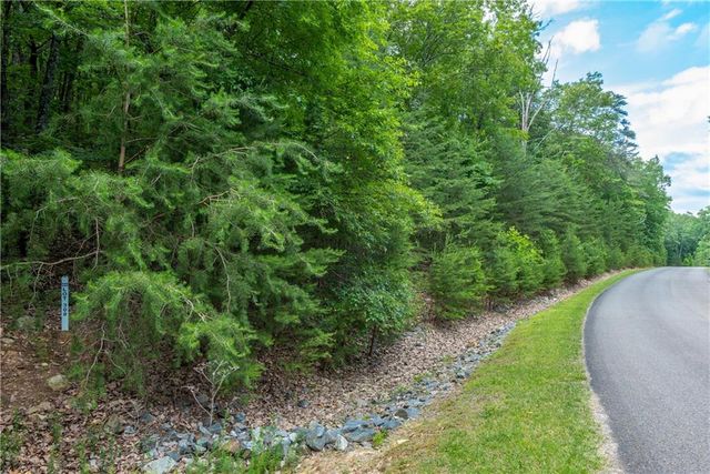 307 Stonehaven Court, Jasper, GA 30143
