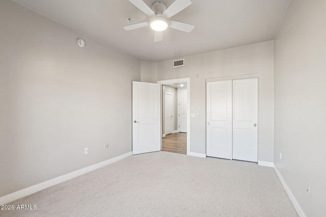 5450 E DEER VALLEY Drive 4223, Phoenix, AZ 85054